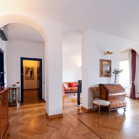 Como City View Apartment Екстериор снимка